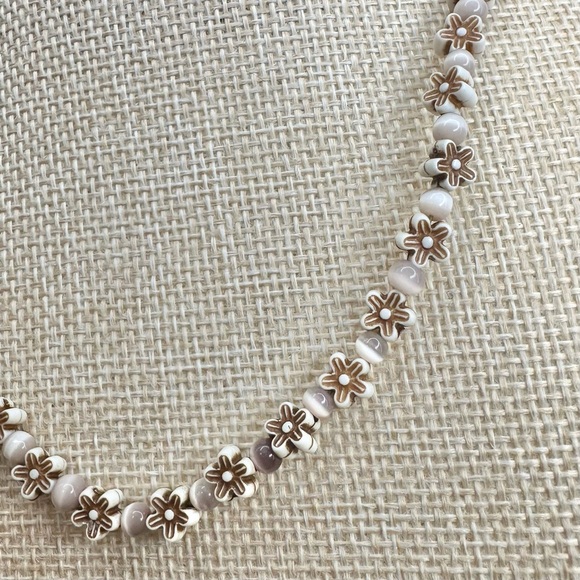 Vintage Flower and Cats Eye Beaded 17” Necklace - Picture 3 of 4